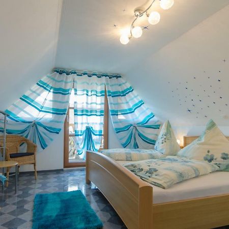 Appartement Haus Sonnenschein à Goessweinstein Extérieur photo